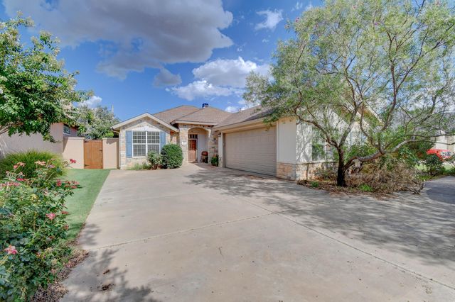 2113 Mustang Drive, Levelland, TX 79336