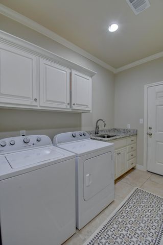 2113 Mustang Drive, Levelland, TX 79336