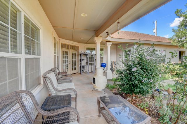 2113 Mustang Drive, Levelland, TX 79336