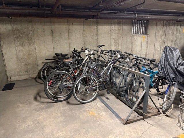 5506 Lincoln Avenue 512, Morton Grove, IL 60053