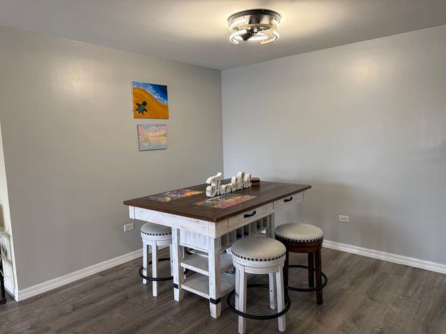 5506 Lincoln Avenue 512, Morton Grove, IL 60053