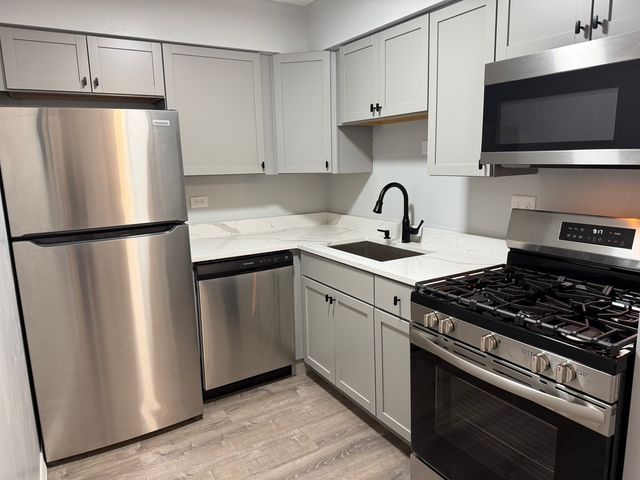 5506 Lincoln Avenue 512, Morton Grove, IL 60053