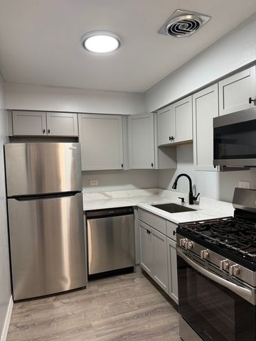 5506 Lincoln Avenue 512, Morton Grove, IL 60053