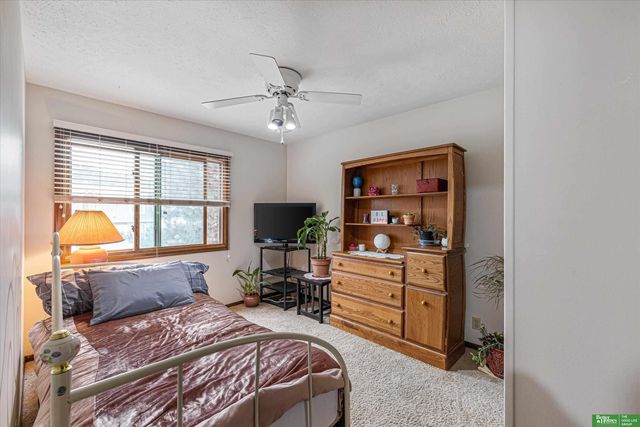 19311 Spyglass Court, Plattsmouth, NE 68048