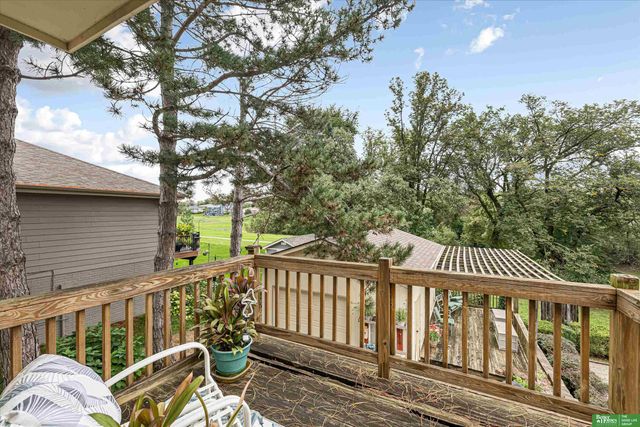 19311 Spyglass Court, Plattsmouth, NE 68048