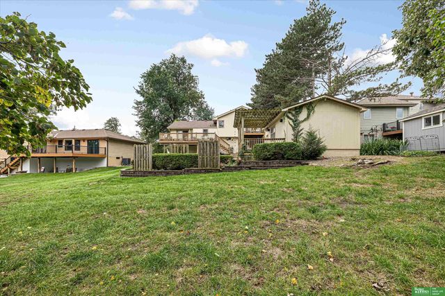 19311 Spyglass Court, Plattsmouth, NE 68048