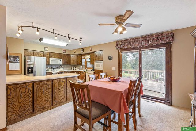 19311 Spyglass Court, Plattsmouth, NE 68048