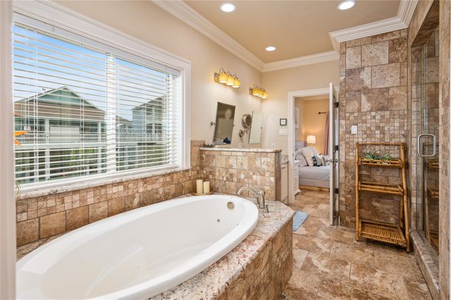 819 Eastview, Crystal Beach, TX 77650