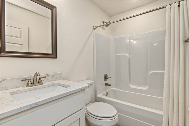 40 Eriboll Lane, Bella Vista, AR 72715