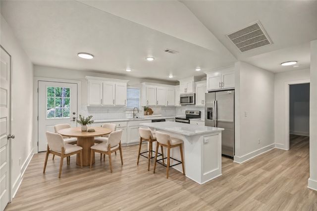 40 Eriboll Lane, Bella Vista, AR 72715
