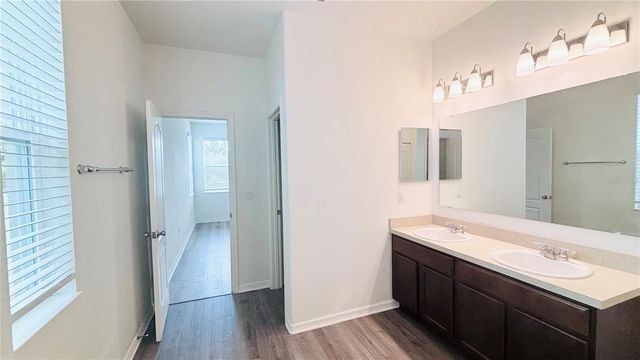 557 SCOTT LAKE CREEK LANE, Lakeland, FL 33813