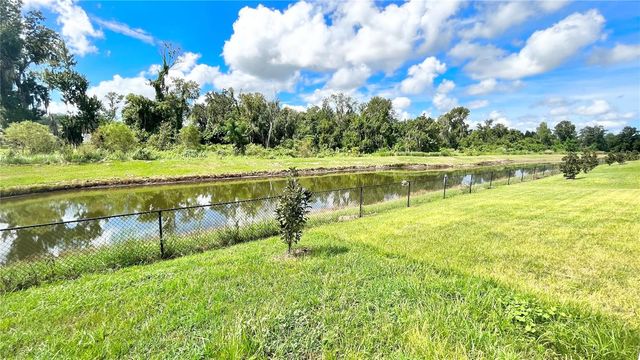 557 SCOTT LAKE CREEK LANE, Lakeland, FL 33813