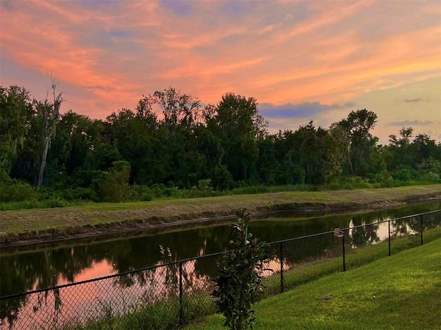 557 SCOTT LAKE CREEK LANE, Lakeland, FL 33813