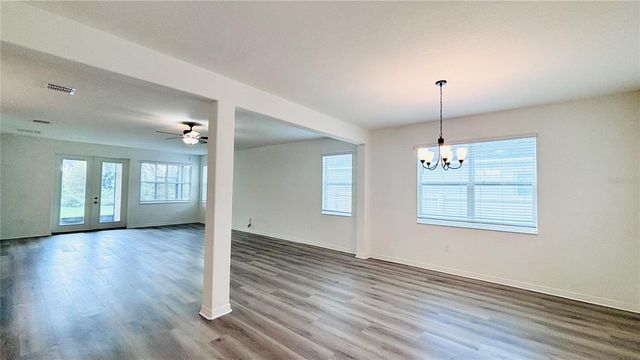 557 SCOTT LAKE CREEK LANE, Lakeland, FL 33813