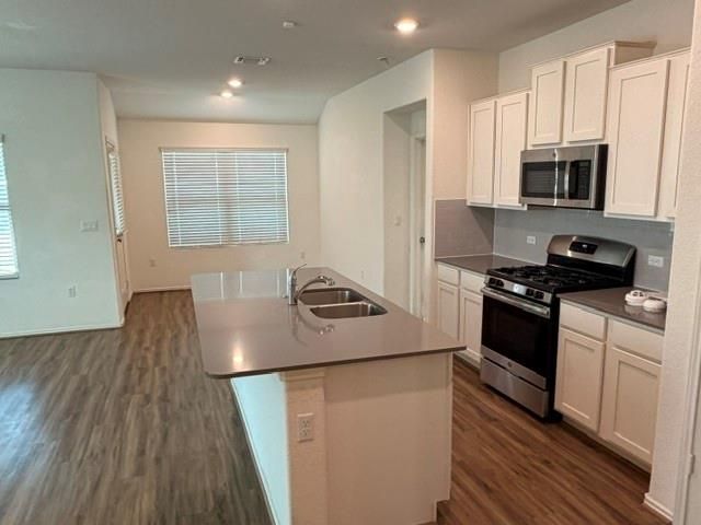 6917 Colorado Bluffs RD, Austin, TX 78744