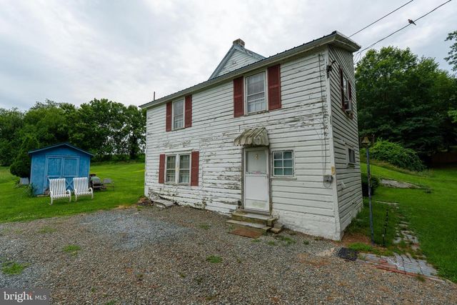 4520 NEWARK RD, Cochranville, PA 19330