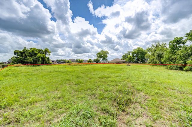 950 Lakeland Circle, Rosharon, TX 77583