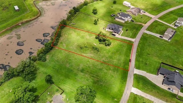 950 Lakeland Circle, Rosharon, TX 77583