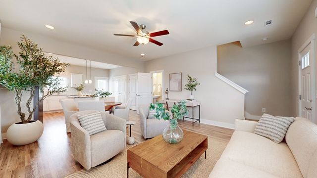205 Dry Creek Commons, Goodlettsville, TN 37072
