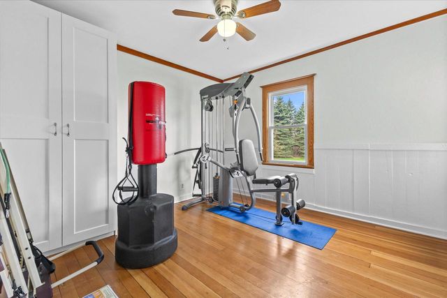752 Wells STREET, Lake Geneva, WI 53147