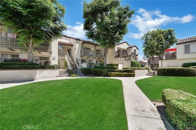 104 S Cross Creek Road M, Orange, CA 92869