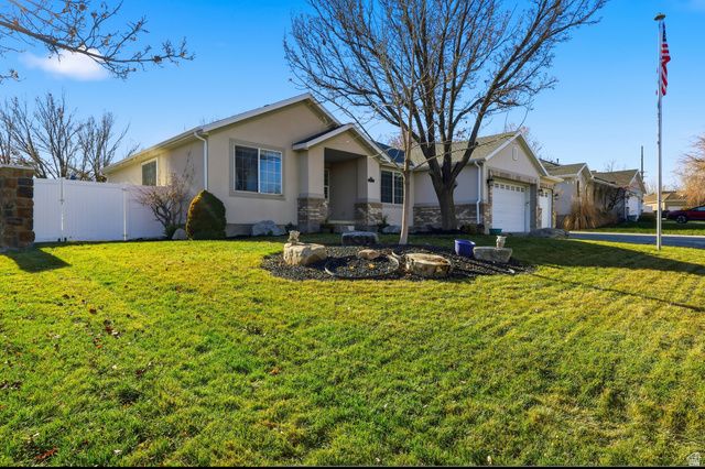 71 E HUNTERS HVN, Saratoga Springs, UT 84045