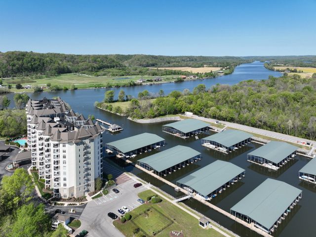 400 Warioto Way Apt 614, Ashland City, TN 37015