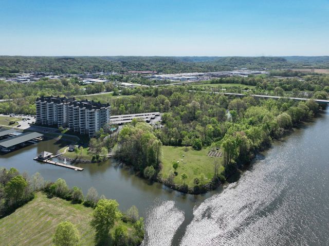 400 Warioto Way Apt 614, Ashland City, TN 37015