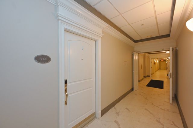 400 Warioto Way Apt 614, Ashland City, TN 37015