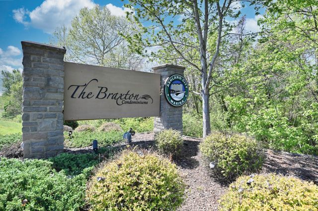 400 Warioto Way Apt 614, Ashland City, TN 37015