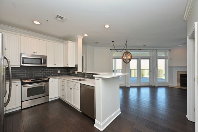 400 Warioto Way Apt 614, Ashland City, TN 37015