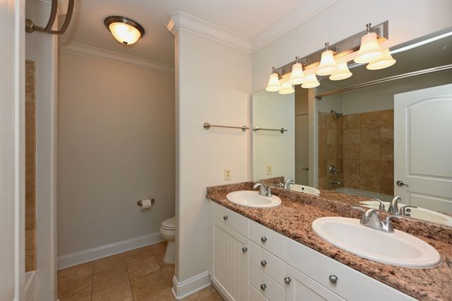 400 Warioto Way Apt 614, Ashland City, TN 37015
