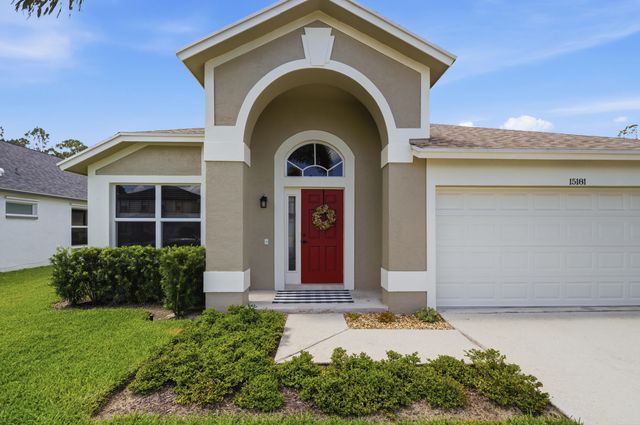 15181 Oak Chase Court, Wellington, FL 33414