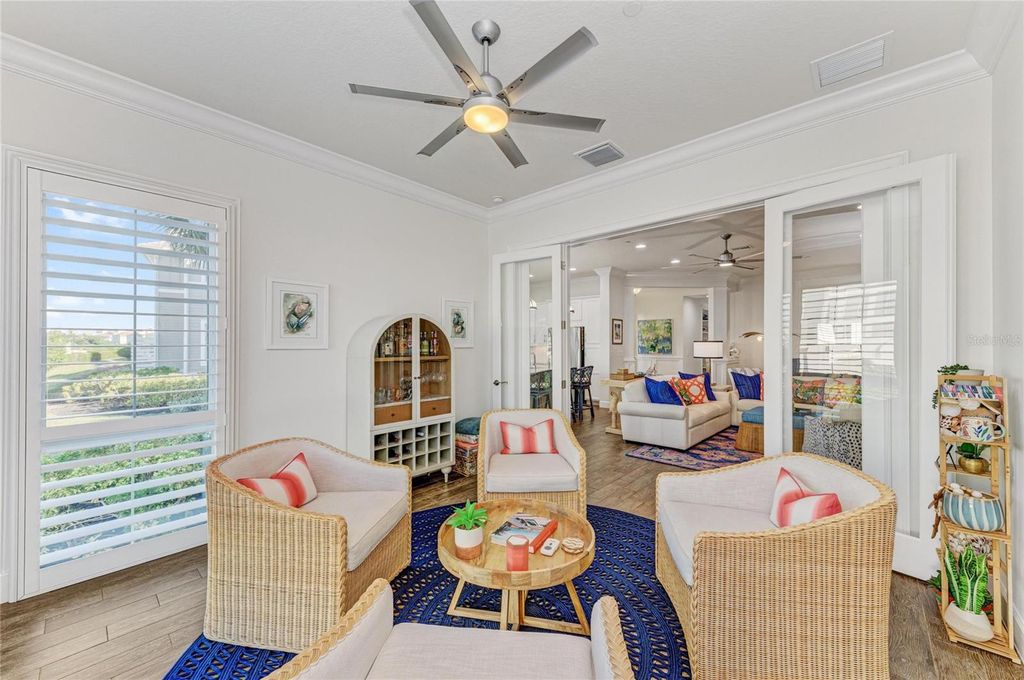 Image 49 of property listing at 334 CASTAWAY CAY DRIVE 101, Bradenton, FL 34209