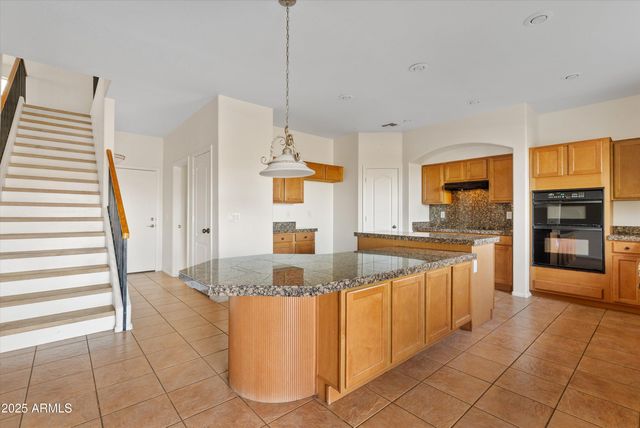 654 E TAYLOR Trail, San Tan Valley, AZ 85143