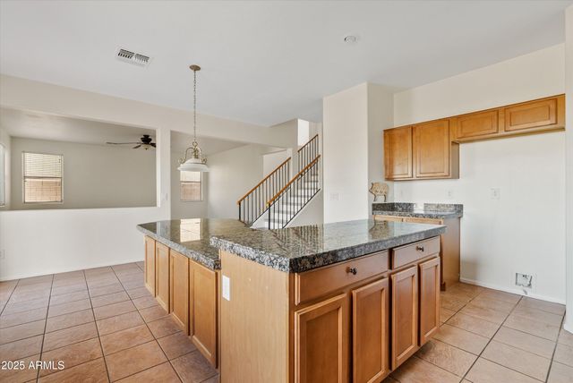 654 E TAYLOR Trail, San Tan Valley, AZ 85143