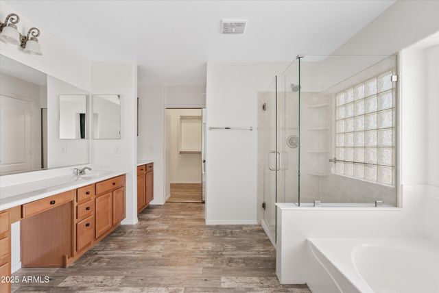 654 E TAYLOR Trail, San Tan Valley, AZ 85143