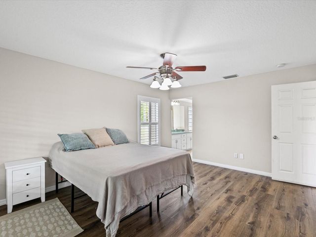 31706 HUNT CLUB LANE, Wesley Chapel, FL 33543