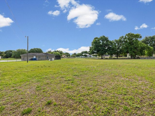 31706 HUNT CLUB LANE, Wesley Chapel, FL 33543