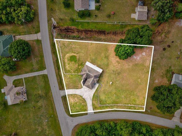 31706 HUNT CLUB LANE, Wesley Chapel, FL 33543