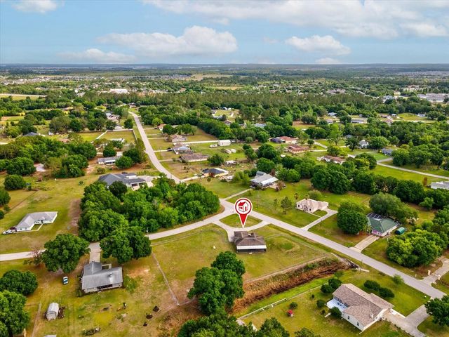 31706 HUNT CLUB LANE, Wesley Chapel, FL 33543