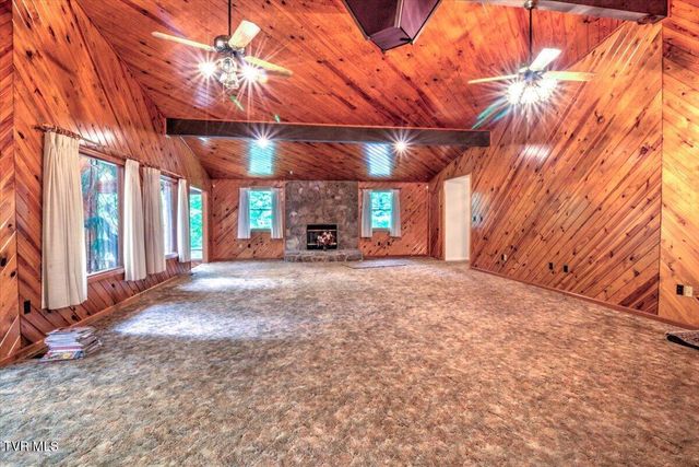 180 Misty Woods Drive, Blountville, TN 37617