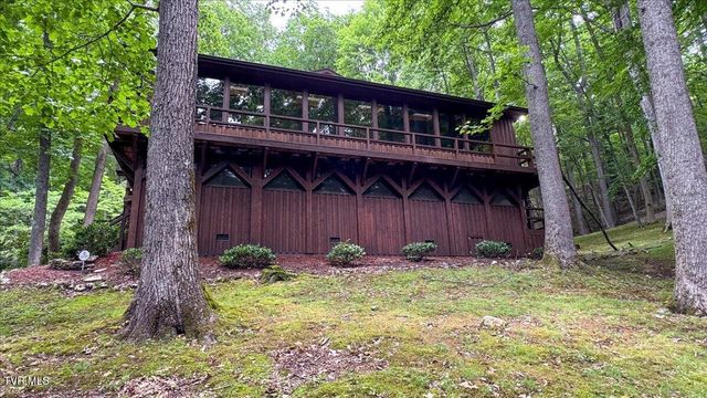 180 Misty Woods Drive, Blountville, TN 37617
