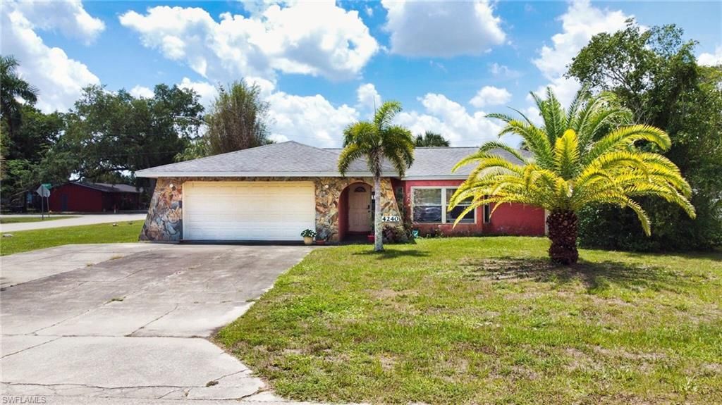 4240 Riverview RD, FORT MYERS, FL 33905 — exterior