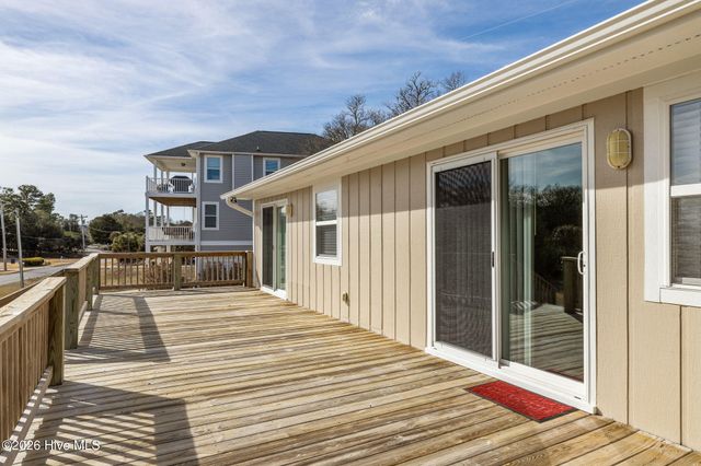 7019 Sound Drive South, Emerald Isle, NC 28594