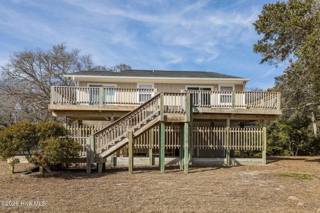 7019 Sound Drive South, Emerald Isle, NC 28594