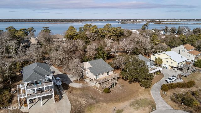 7019 Sound Drive South, Emerald Isle, NC 28594