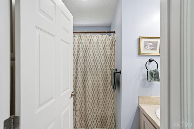 5315 Glenshade Court, Cincinnati, OH 45227