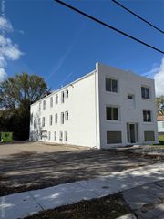 98 S Edith Street, Pontiac, MI 48342