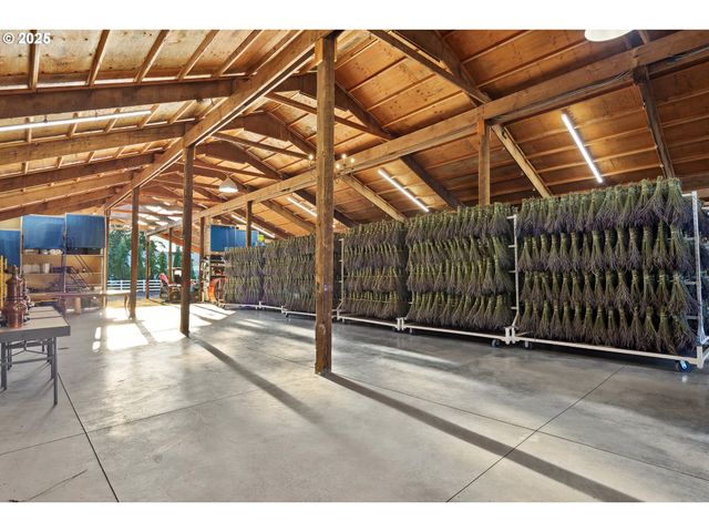 19012 Ne 139TH St, Brush Prairie, WA 98606